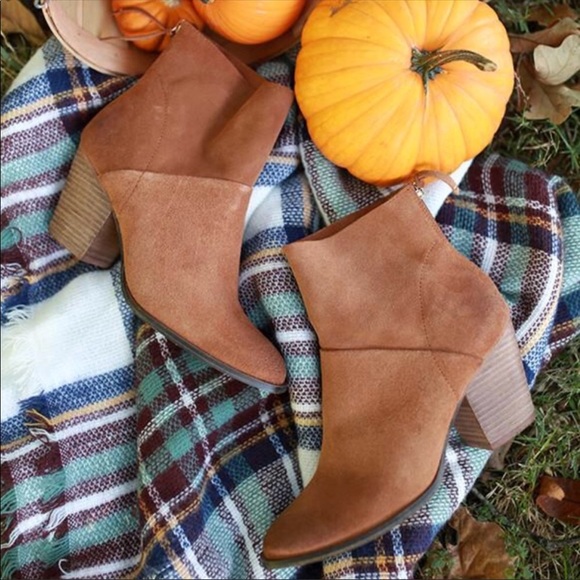 Whiskey Distressed Ankle Bootie - Picture 7 of 8